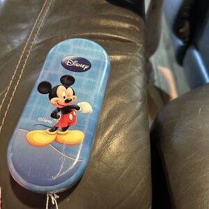 Disney Disney child’s Mickey Mouse watch in case